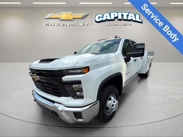 2026 Chevrolet Silverado 3500 Crew Cab - Service