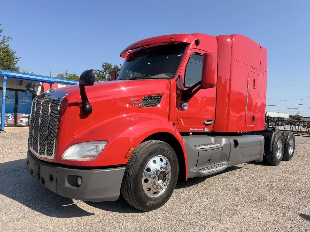 2019 Peterbilt 579 - Sleeper