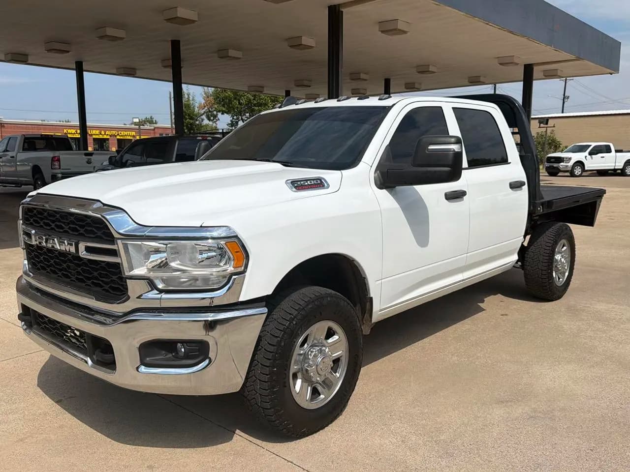 2023 Ram 2500 Tradesman Crew Cab SWB - Pickup