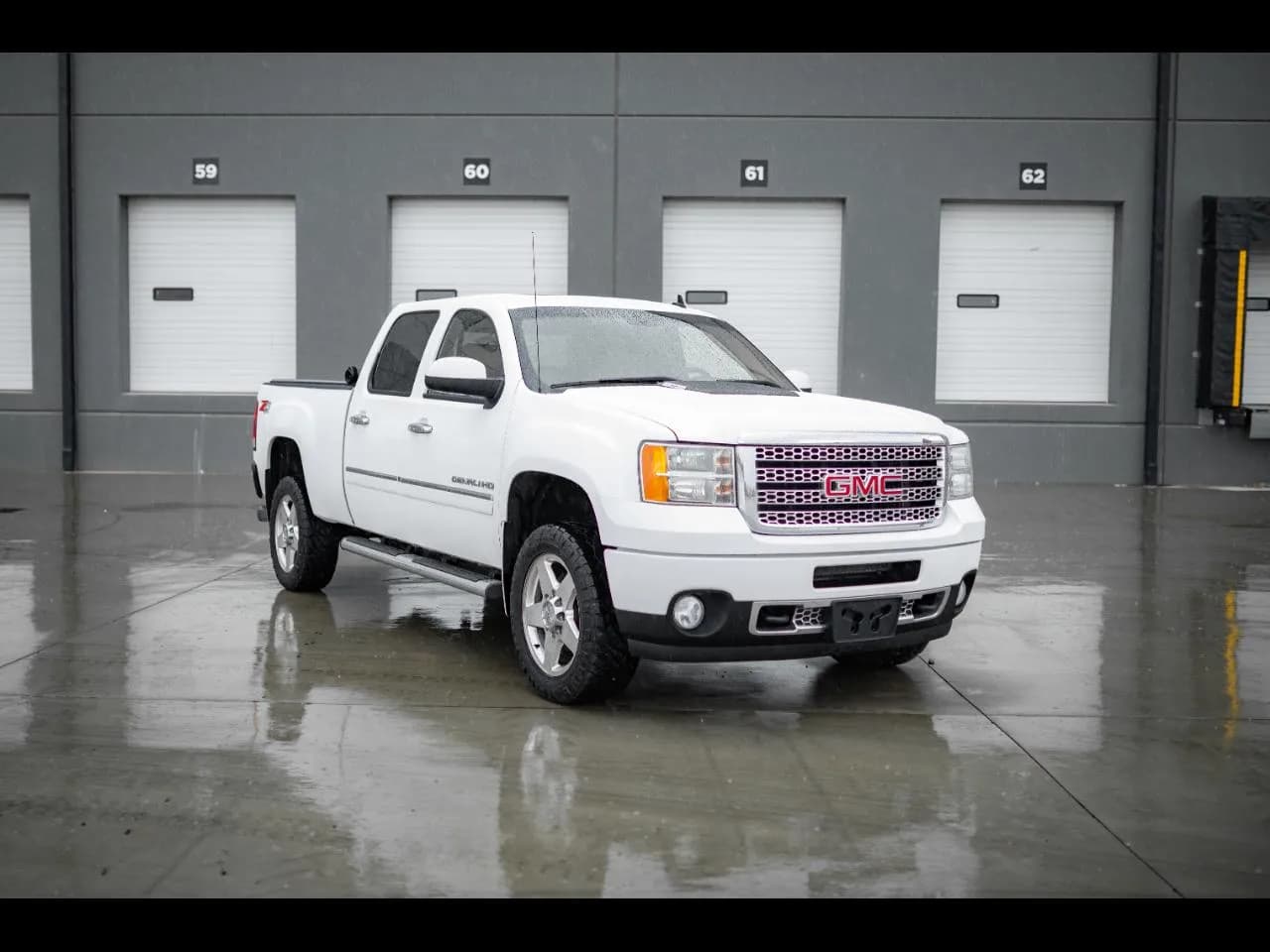 2011 GMC Sierra 2500HD Denali Crew Cab