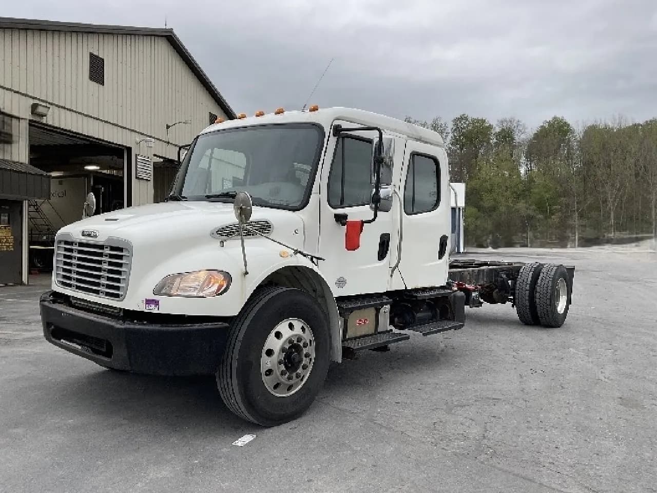 2019 Freightliner M2 - Chassis