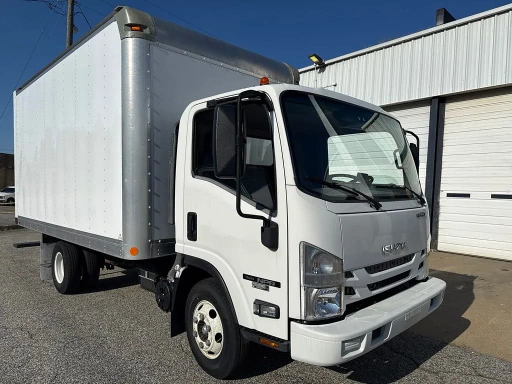 2016 Isuzu NPR - Chassis