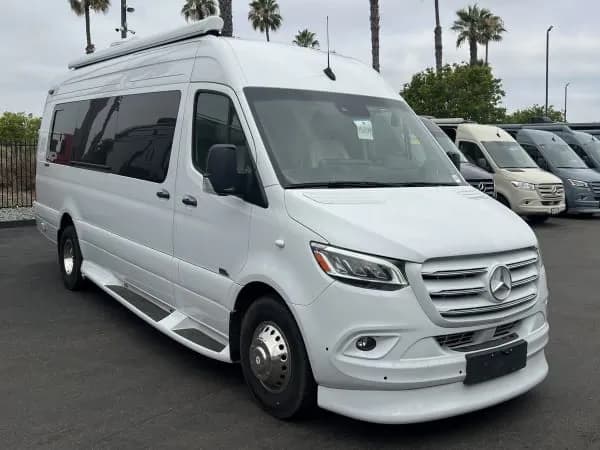 2026 Midwest Automotive Designs HERITAGE - Vans