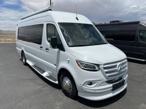 2026 Midwest Automotive Designs HERITAGE - Vans