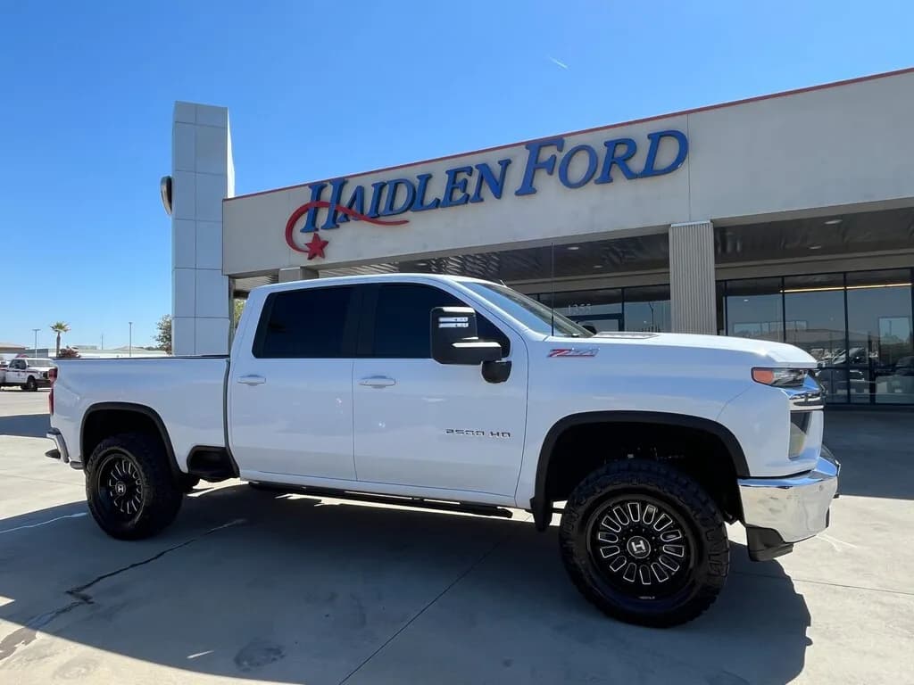 2020 Chevrolet Silverado 2500HD - Pickup