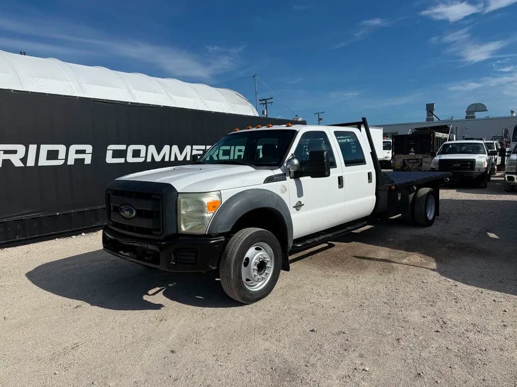 2013 Ford F-550 Crew Cab Gooseneck - Flatbed