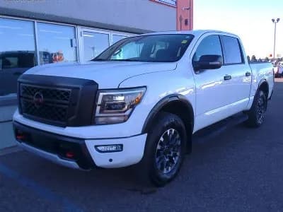 2024 NISSAN Titan - Pickup