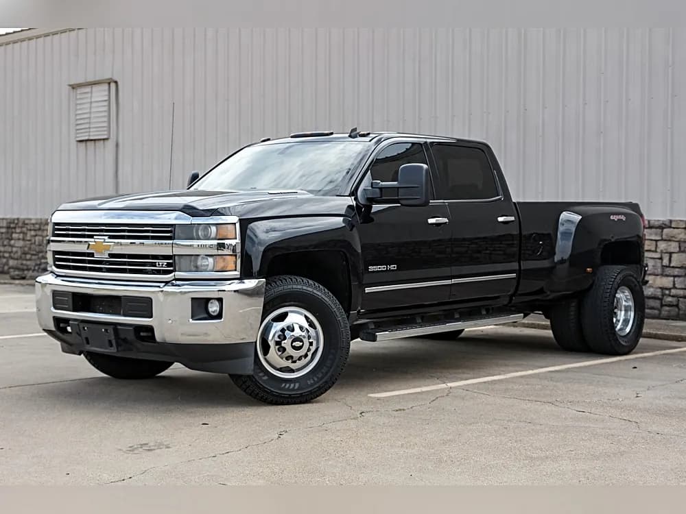 2015 Chevrolet Silverado 3500HD - Pickup