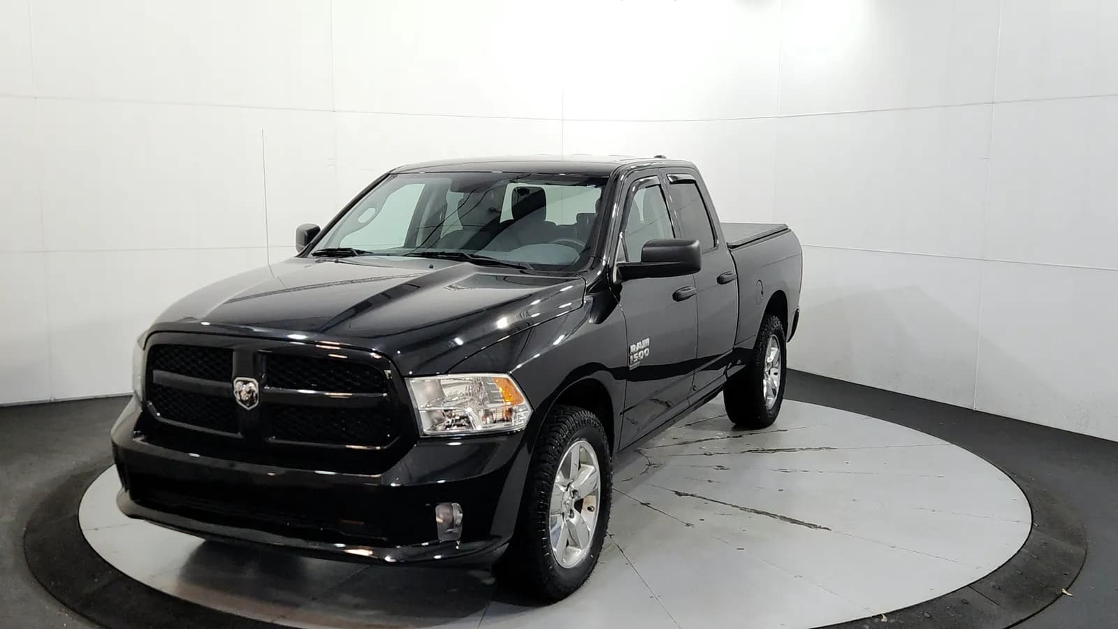 2019 Ram 1500 Classic Express - Pickup