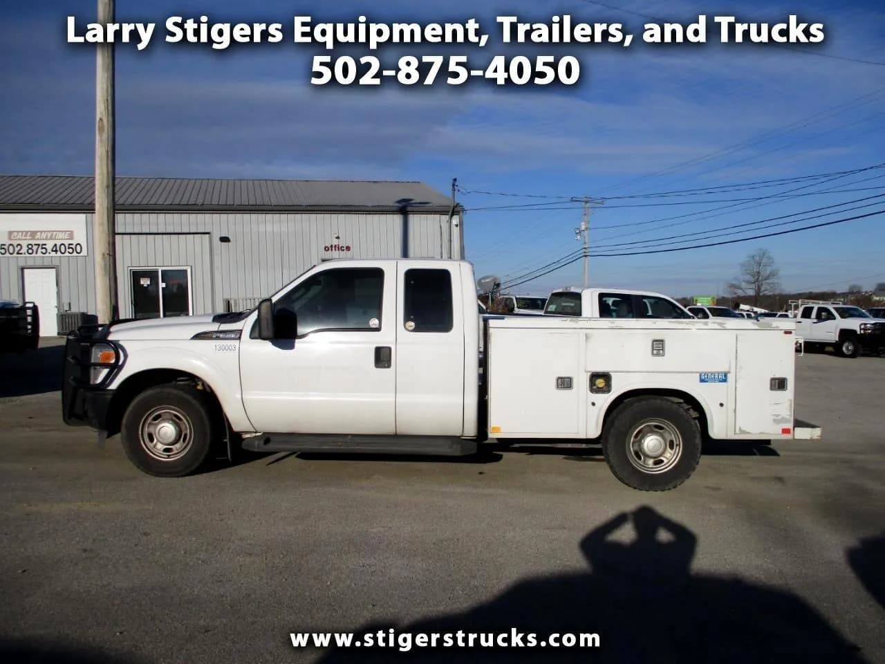 2013 Ford F-350 SD XL SuperCab Long Bed - Pickup