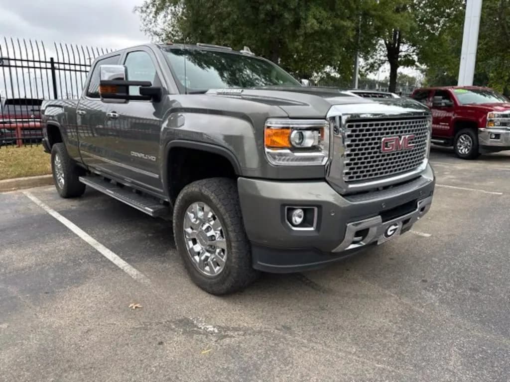 2017 GMC Sierra 2500HD - Pickup