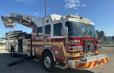 2005 Sutphen QUINT - Fire Trucks