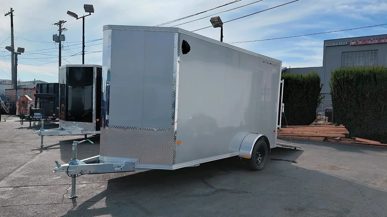 2027 Alcom-Stealth Alcom LLC