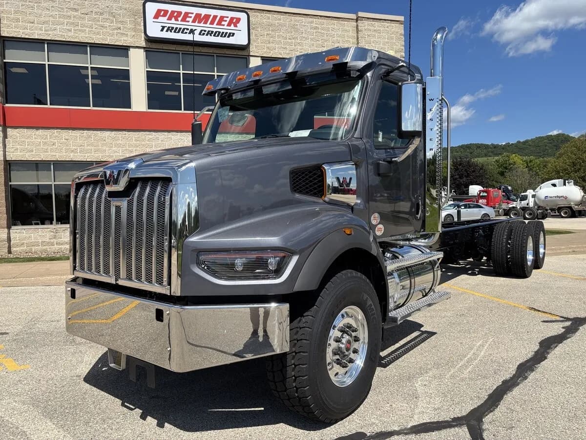2027 Western Star 49X