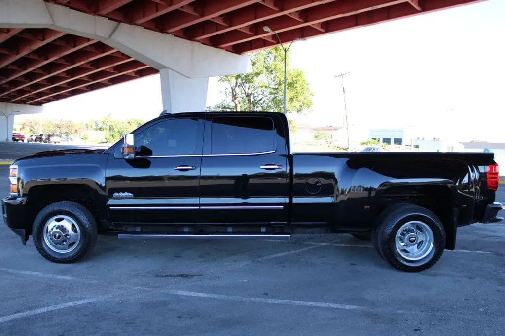 2019 Chevrolet Silverado 3500HD - Pickup