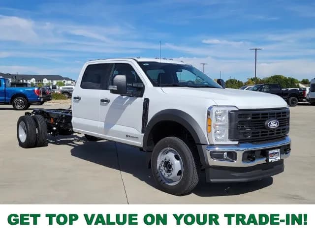 2027 Ford F-450 Crew Cab - Chassis