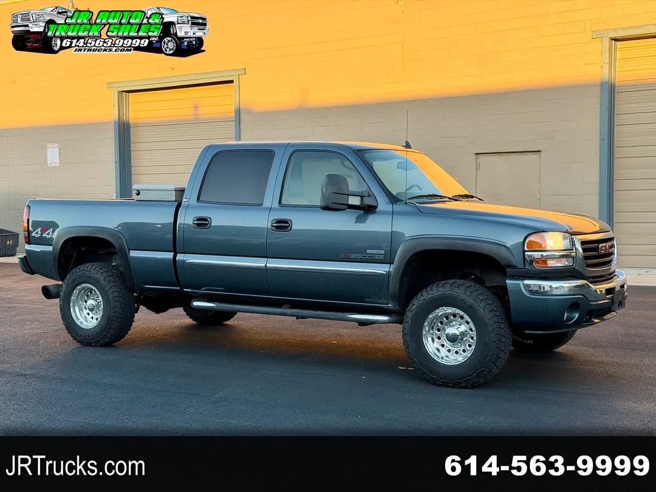 2006 GMC Sierra 2500HD SLT Crew Cab - Pickup