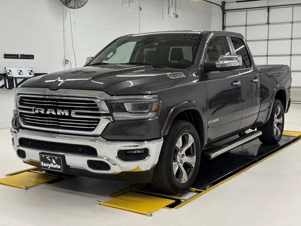 2019 Ram 1500 Laramie - Pickup
