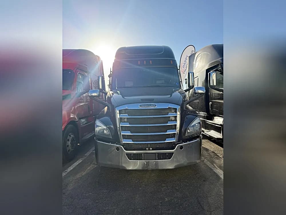 2022 Freightliner Cascadia