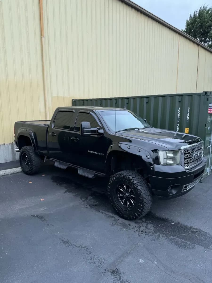2011 GMC Sierra 2500HD - Pickup
