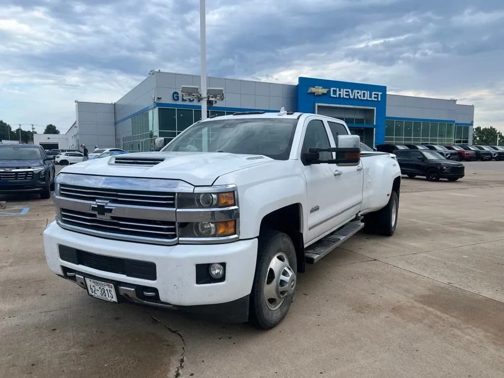 2017 Chevrolet Silverado 3500HD - Pickup