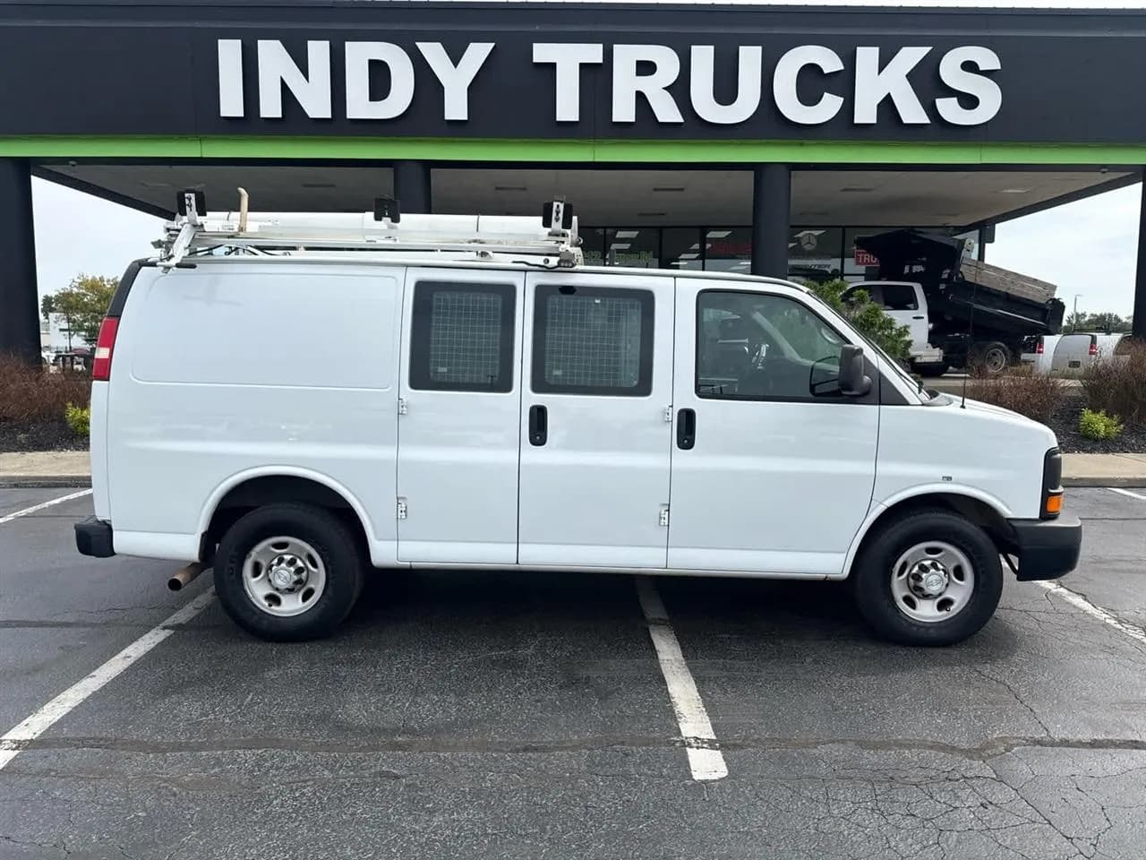2015 Chevrolet Express - Vans