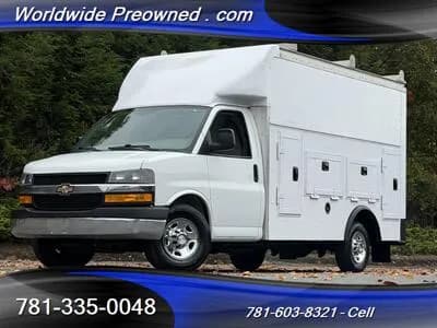 2019 Chevrolet Express 3500 12' - Box
