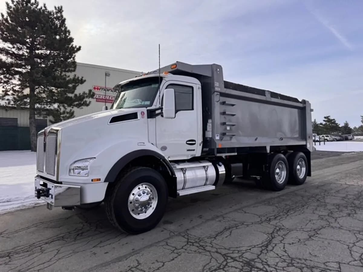 2022 Kenworth T880