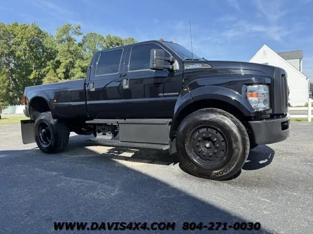 2026 Ford F-650 Super Duty Super Truck - Chassis