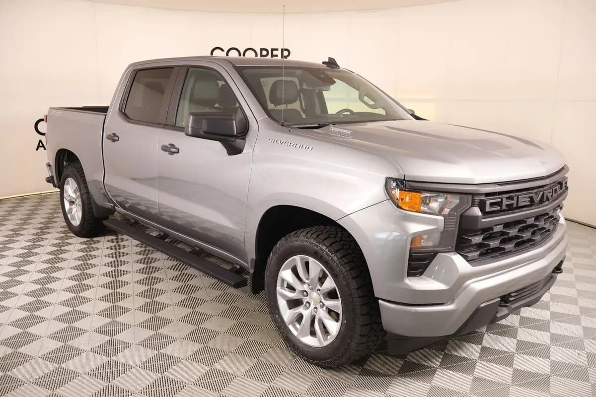 2025 Chevrolet Silverado 1500 - Pickup