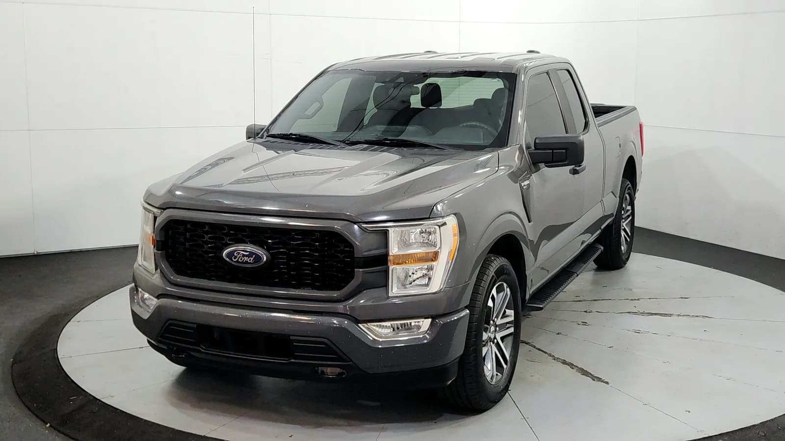 2021 Ford F-150 XL - Pickup