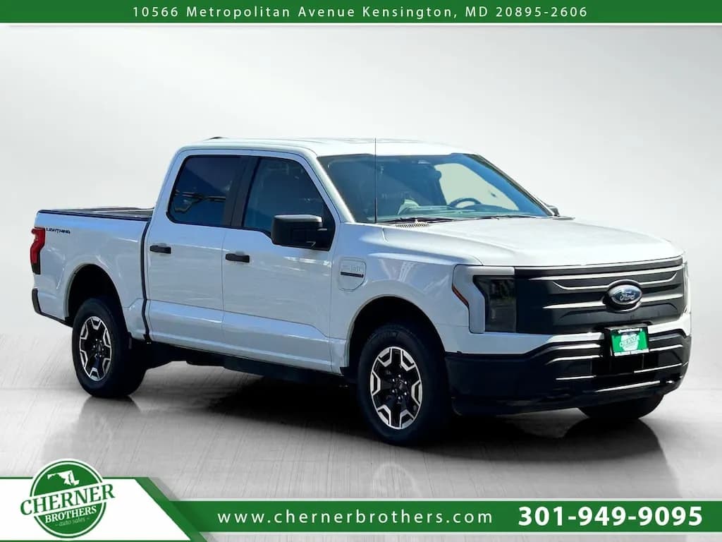 2022 Ford F-150 Lightning - Pickup