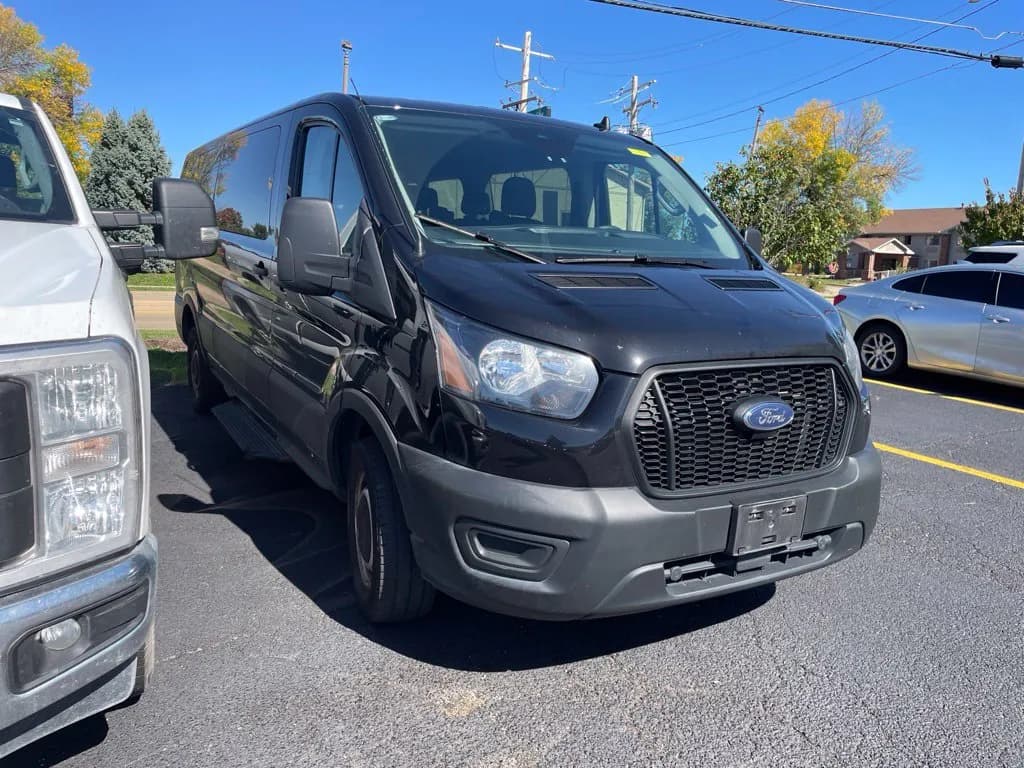 2024 Ford Transit Passenger Wagon - Vans