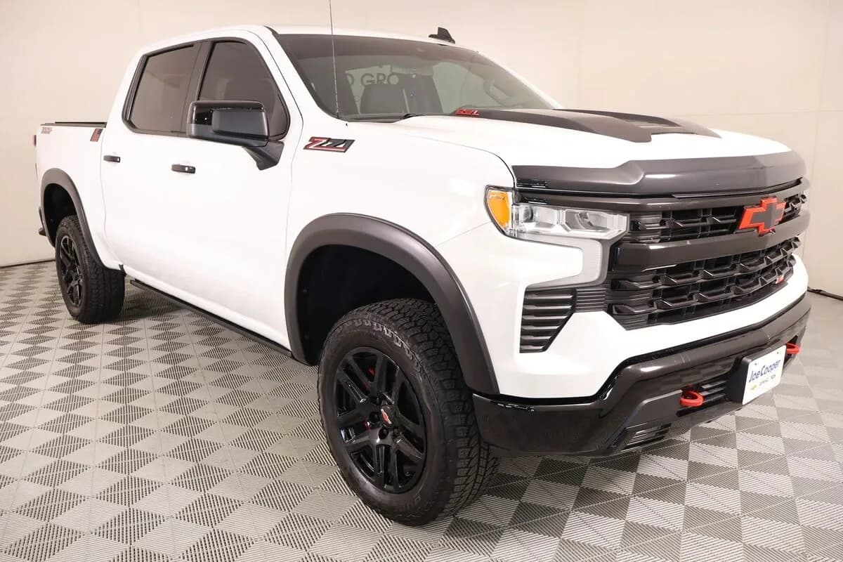 2025 Chevrolet Silverado 1500 - Pickup