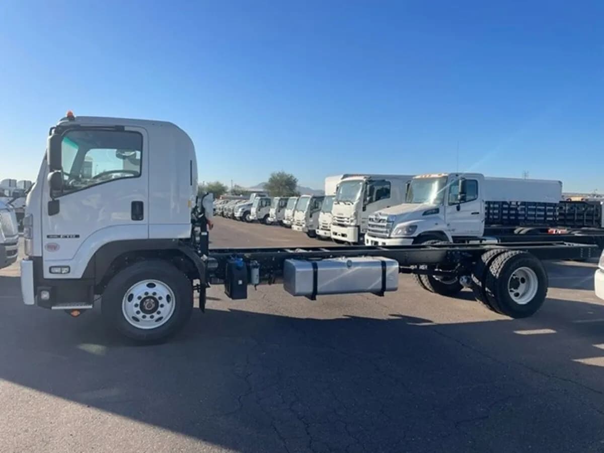 2025 Isuzu FTR - Chassis