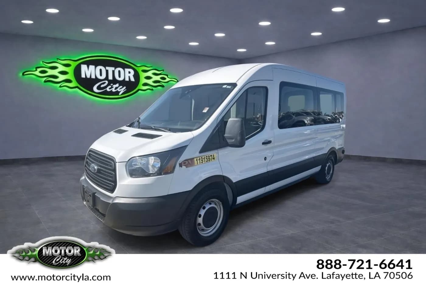 2019 Ford Transit Passenger Wagon XL - Vans