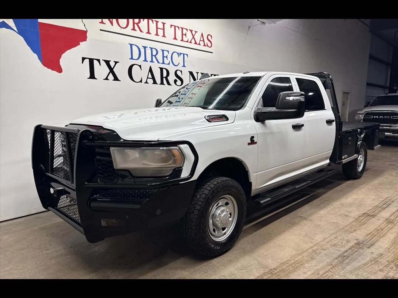 2024 Ram 2500 Tradesman Crew Cab LWB - Pickup