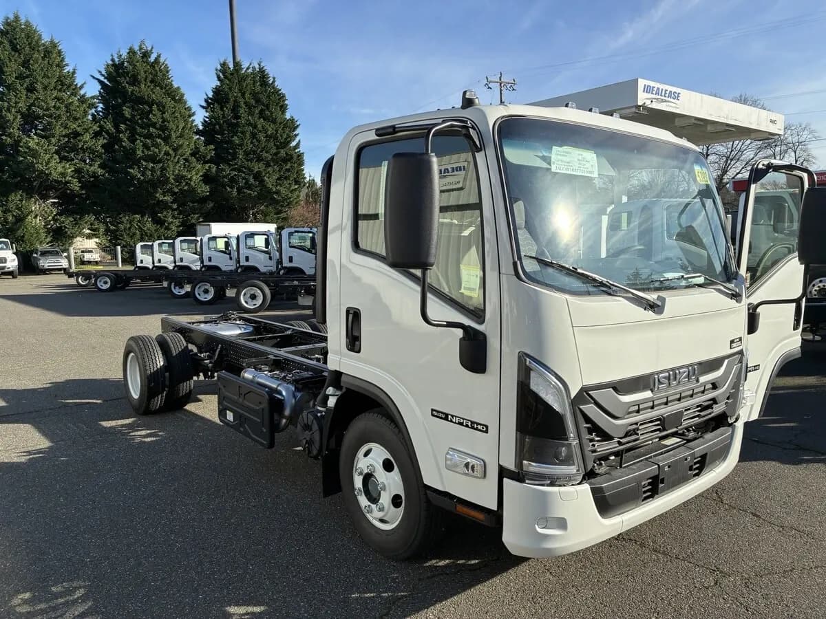2026 Isuzu NPR-HD - Chassis