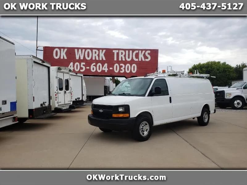 2016 Chevrolet Express 3500 Cargo Extended - Vans