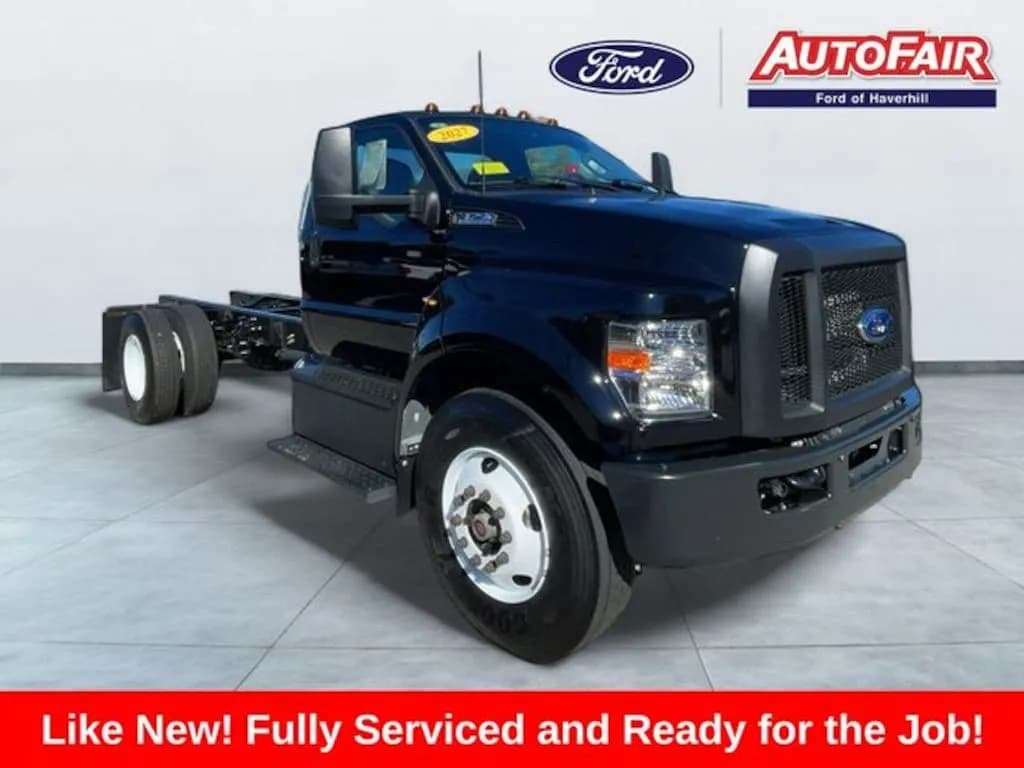 2027 Ford F-750SD