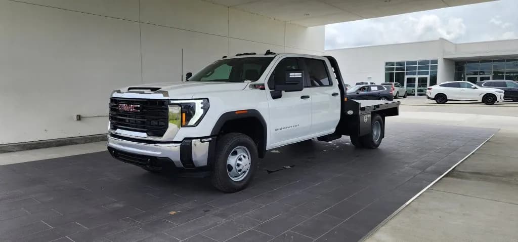 2026 GMC Sierra 3500 HD Chassis Cab - Chassis