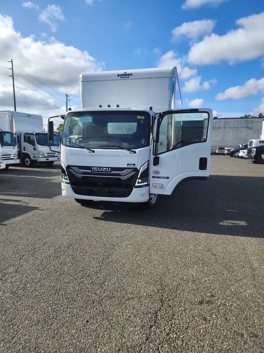 2025 Isuzu NRR - Chassis