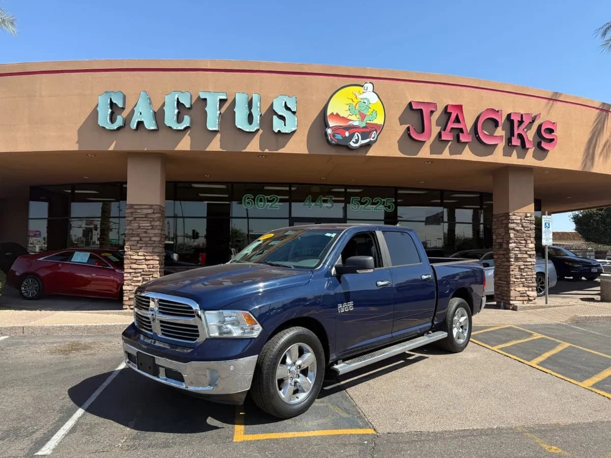 2015 Ram 1500 Lone Star - Pickup