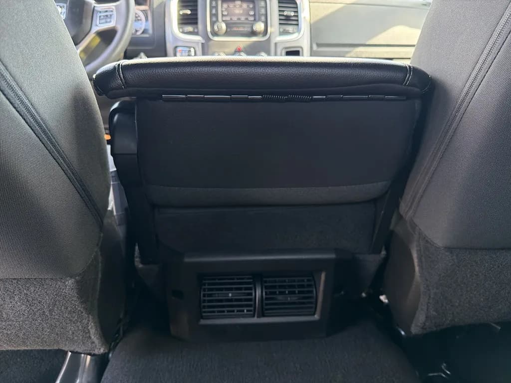 2024 Ram 1500 Classic - Pickup