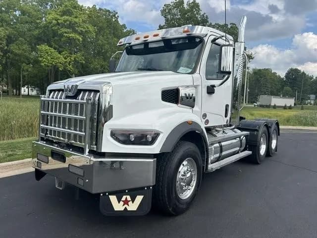 2027 Western Star 49X - Day Cab