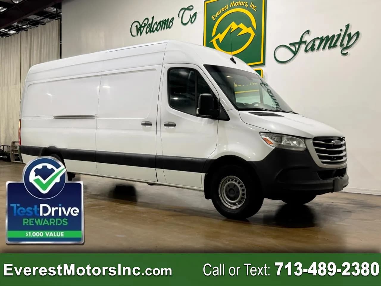 2021 Freightliner Sprinter Cargo Van 2500 - Vans