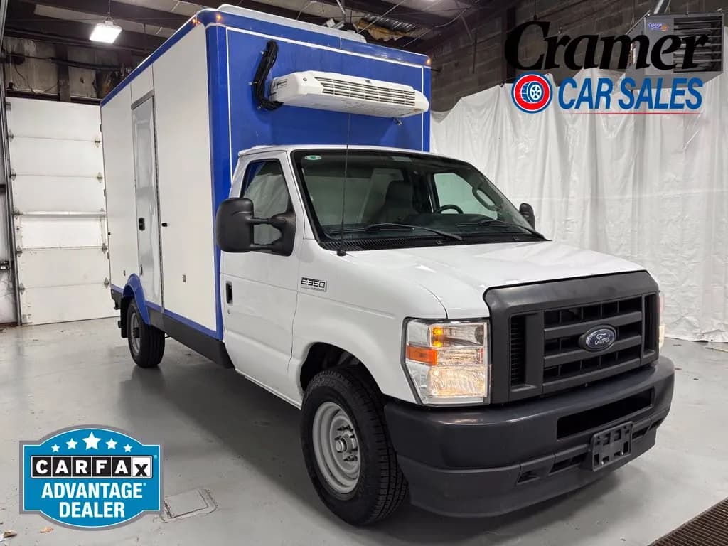 2023 Ford E-350 Cutaway - Box