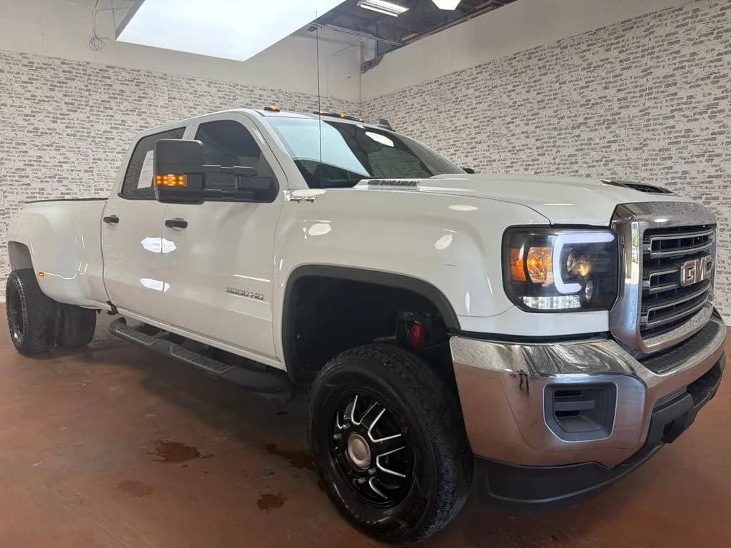 2018 GMC Sierra 3500HD - Pickup