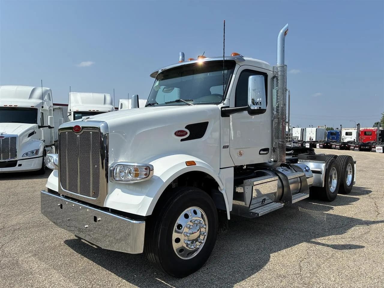 2027 Peterbilt 567 - Sleeper