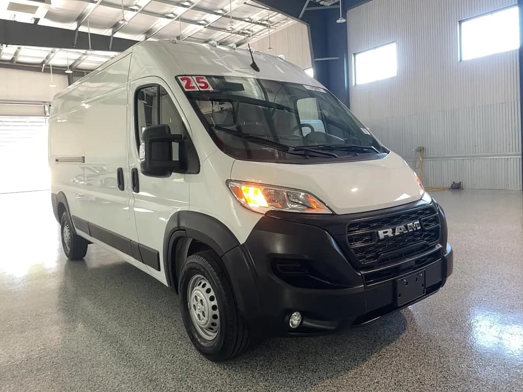 2025 Ram ProMaster - Vans